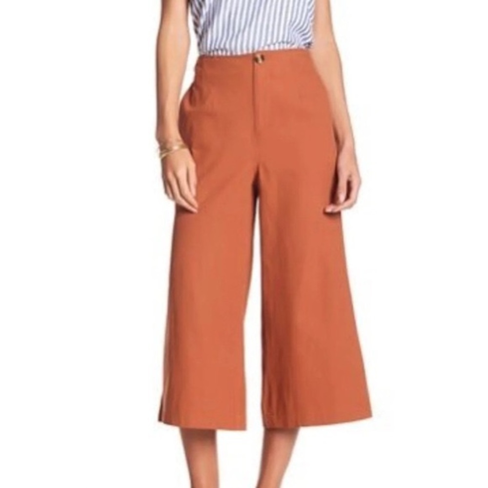 Good Luck Gem Orange Cropped Pants